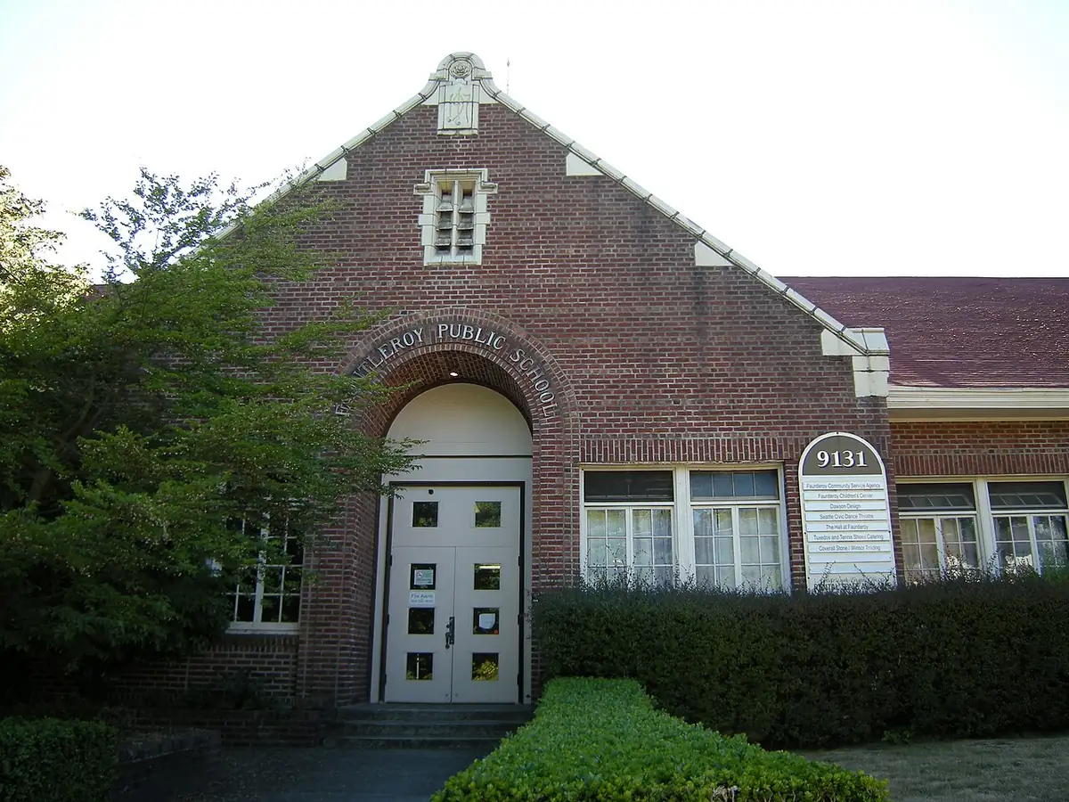 Brick entrance of the former Fauntleroy School, now The Hall at Fauntleroy